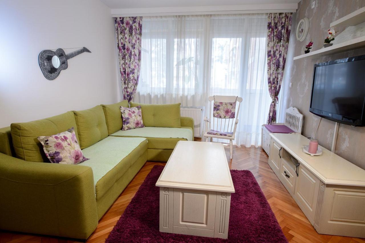 Apartman Centar Lux ואליג'בו מראה חיצוני תמונה