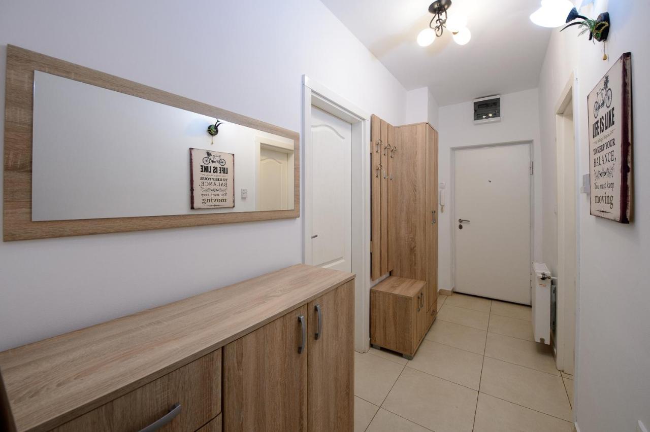 Apartman Centar Lux ואליג'בו מראה חיצוני תמונה